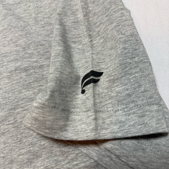 Fabletics Men's 24/7 Heather Gray Short Sleeve Tee Size 2X - Picture 5 of 5